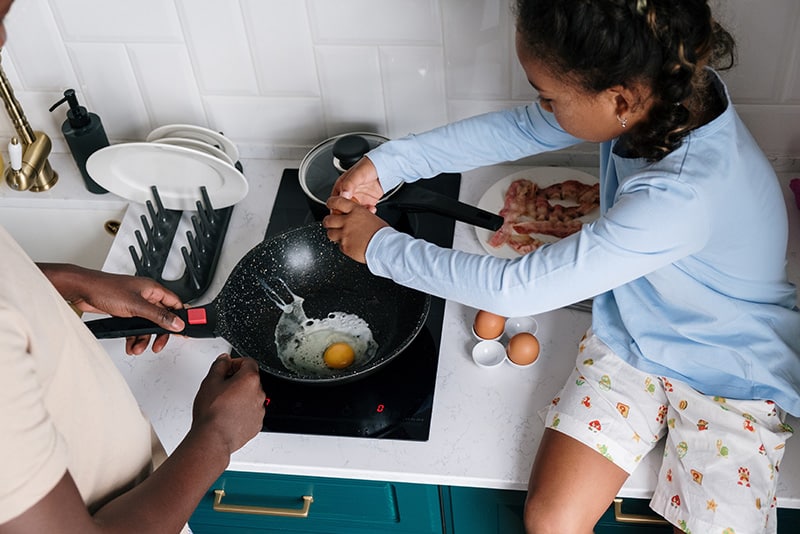 The All-Electric Kitchen - Switch is On